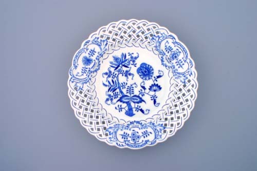 Plate perforated 27cm_a.jpg